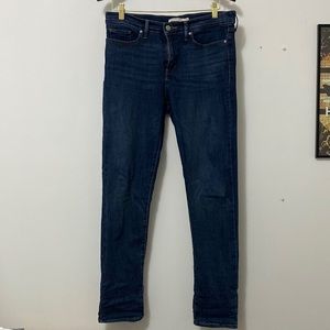 Women’s Levi’s 311 Shaping Skinny (29)